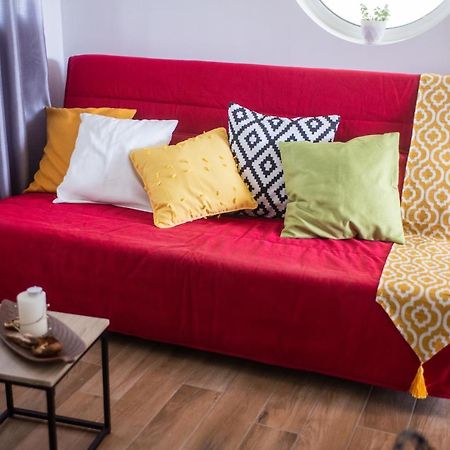Lemon Garden Stylish Private Apartment Kalamata Bagian luar foto